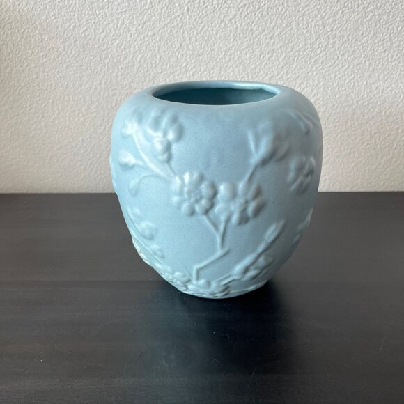 Haeger Matte Blue Floral Vase // Embossed Dogwood Branches // 6.75" Tall Vintage - Picture 1 of 7
